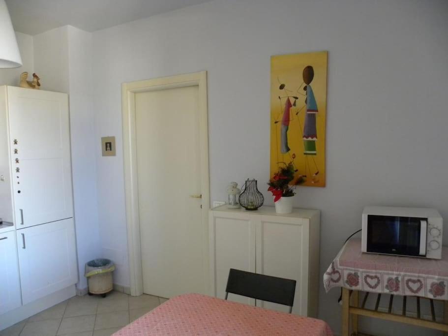 Bright Apt With Views And Terrace Florence Luaran gambar