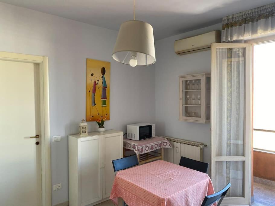 Bright Apt With Views And Terrace Florence Luaran gambar